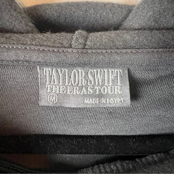 Taylor Swift The Eras Tour Hoodie 2023-2024 Official Concert Merch - Picture 5 of 5